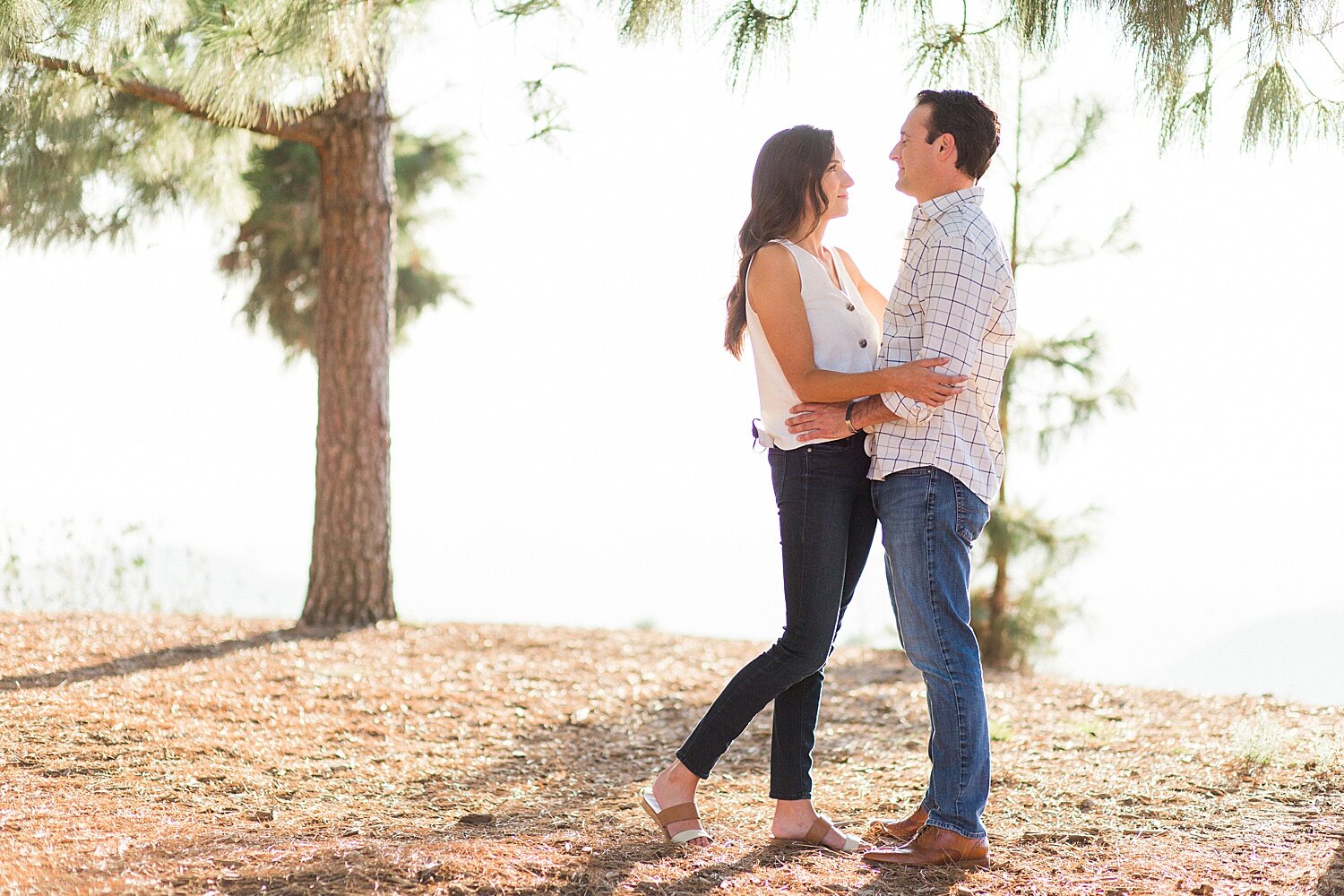 griffith-observatory-engagement-photography_0112.jpg