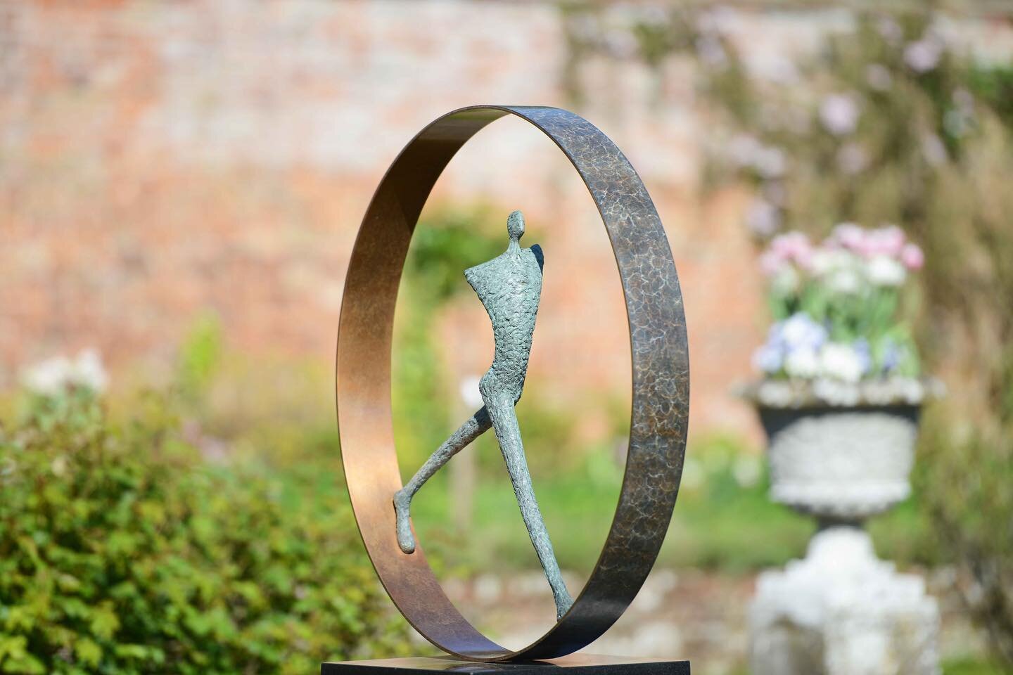 Faster ready for Spring - aren&rsquo;t we all! 
#spring #bronzesculpture #gardensculpture #figurativesculpture #sculpture #michaelspeller #sculptor #gardendesign #commission