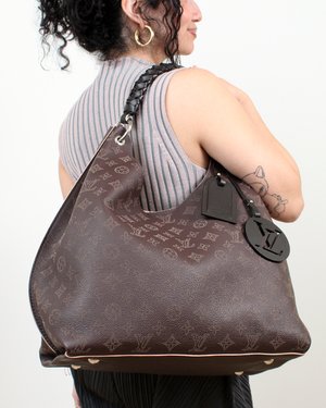 Sold at Auction: LOUIS VUITTON MAHINA HOBO TAUPE BAG