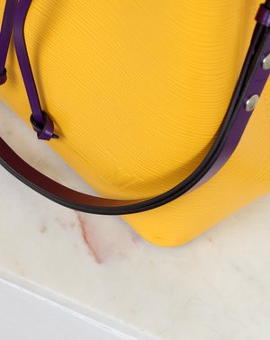 Louis Vuitton, Bags, L V Noe Bucket Bag