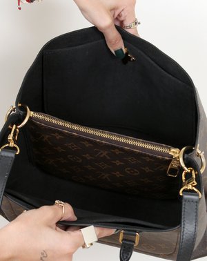 Louis Vuitton Flower Tote Monogram Suede Shoulder Tote Bag With Detachable  Strap