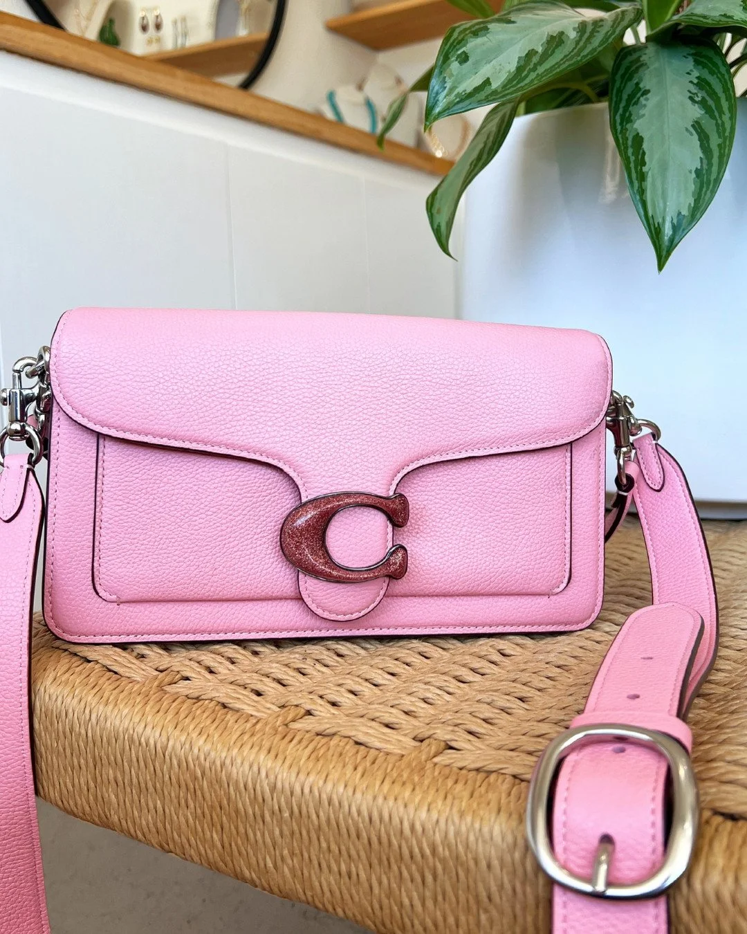 Tomorrow&rsquo;s drop at noon is one for the books! This collection is packed with pieces you&rsquo;ll want to snag fast. Iconic Louis Vuitton, timeless Gucci, dreamy Herm&egrave;s, collectable Coach and so much more. From luxe accessories and statem
