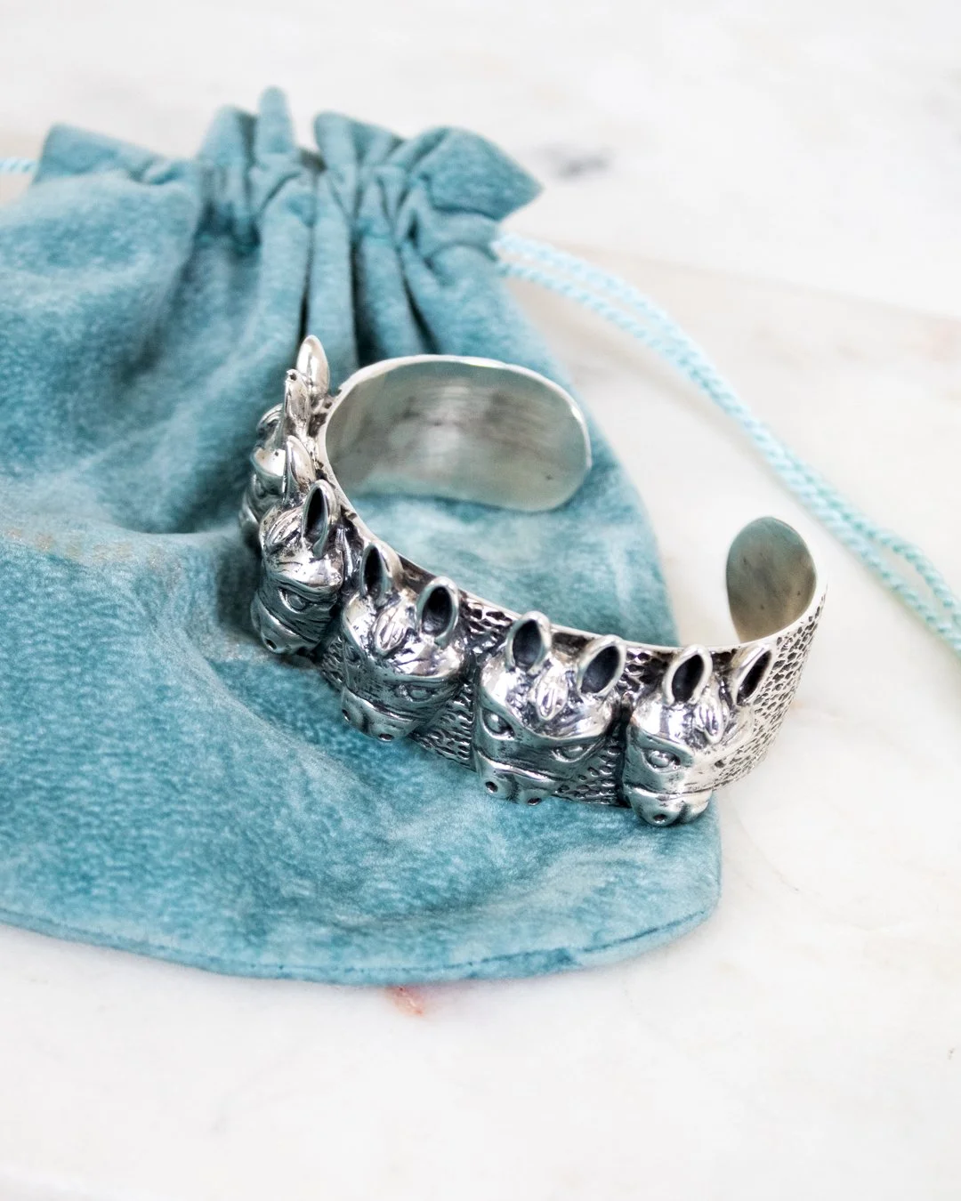 Dian Malouf Sterling Silver Donkey Cuff — Otra Vez Couture Consignment