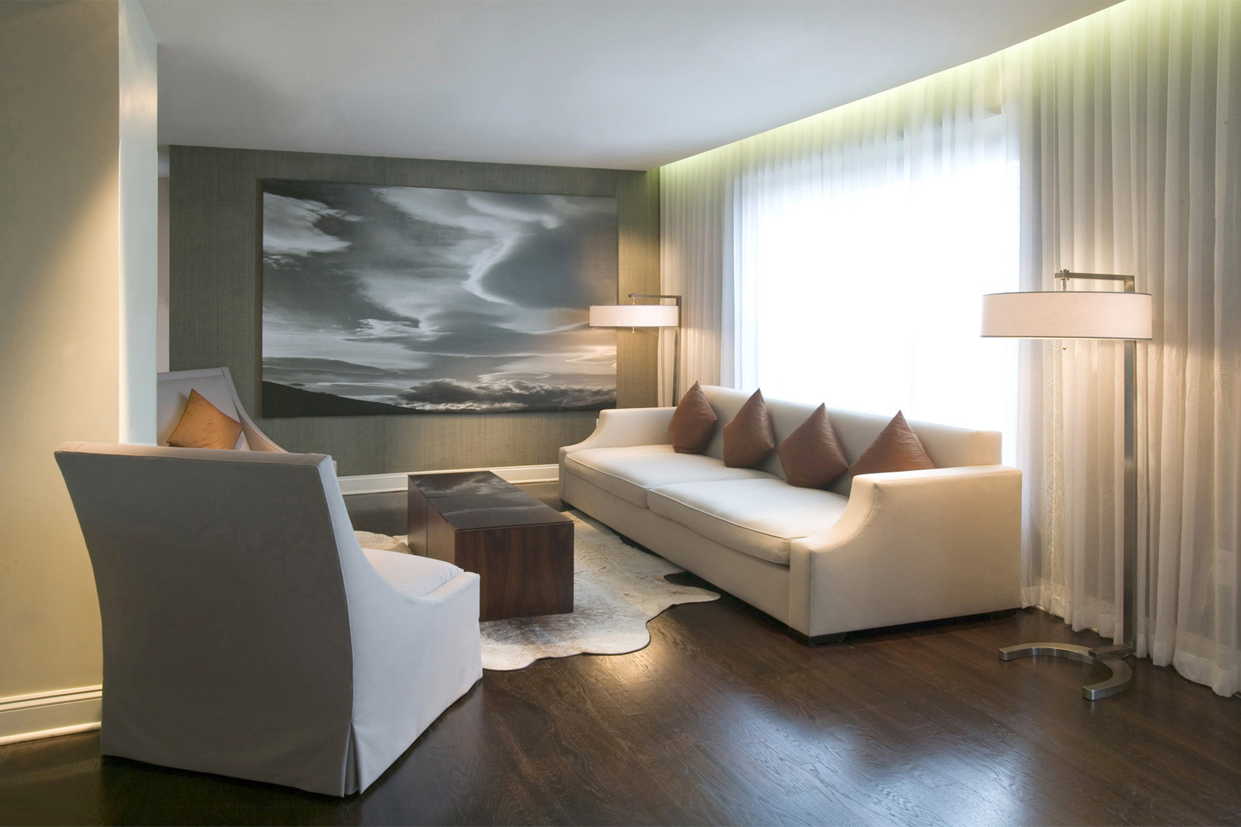 4. Grove Pointe Lounge Detail.jpg