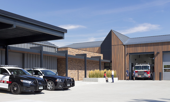 The design of the facility balances timeless traditional forms and elegant modern appeal.