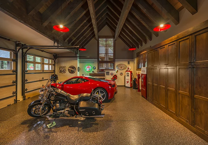 Lot 173_Garage_Cabinetry_Concrete floor.jpg
