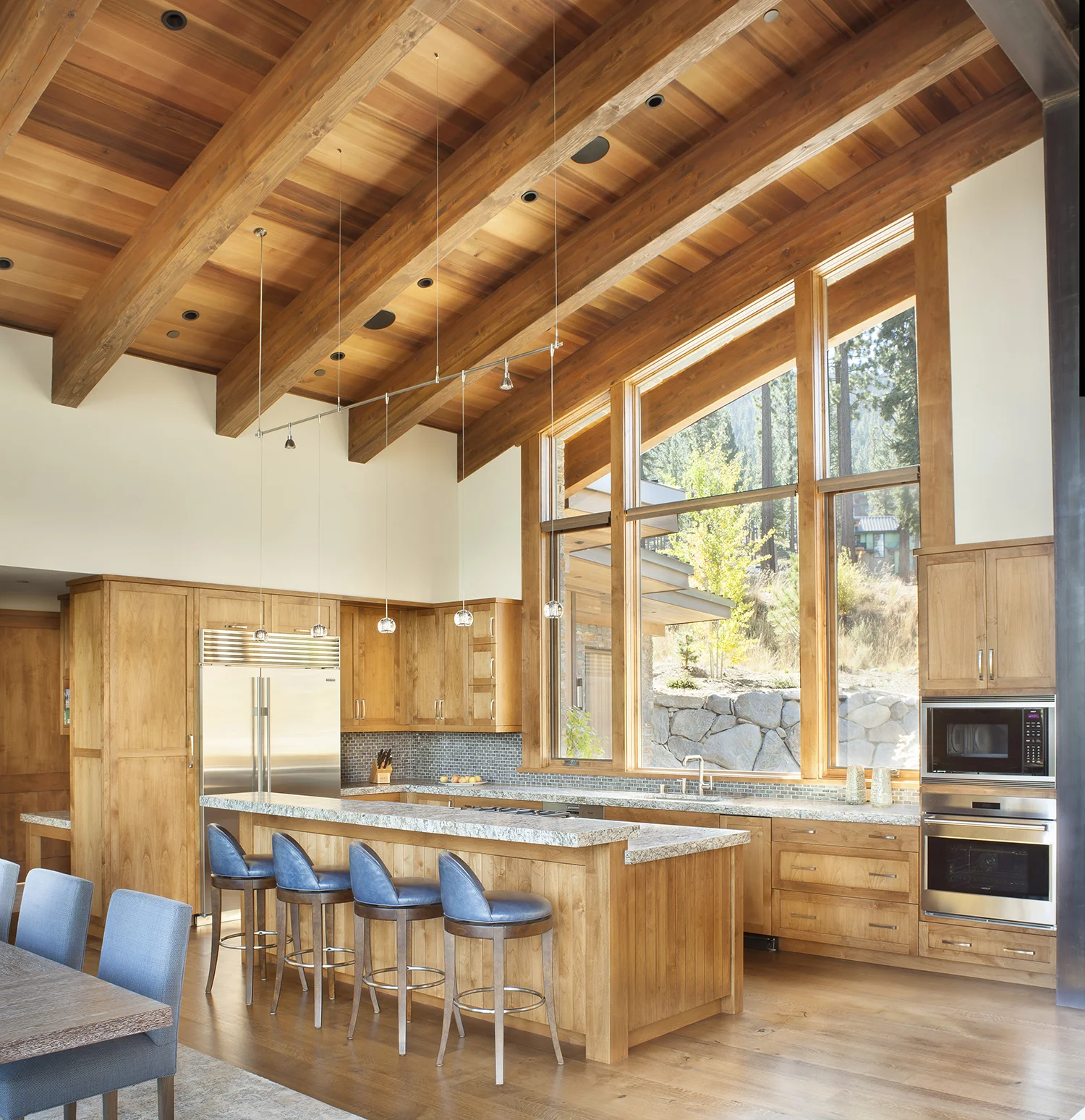 Lot 440_Kitchen_Kitchen Island_Appliance Integrated Panels.jpg