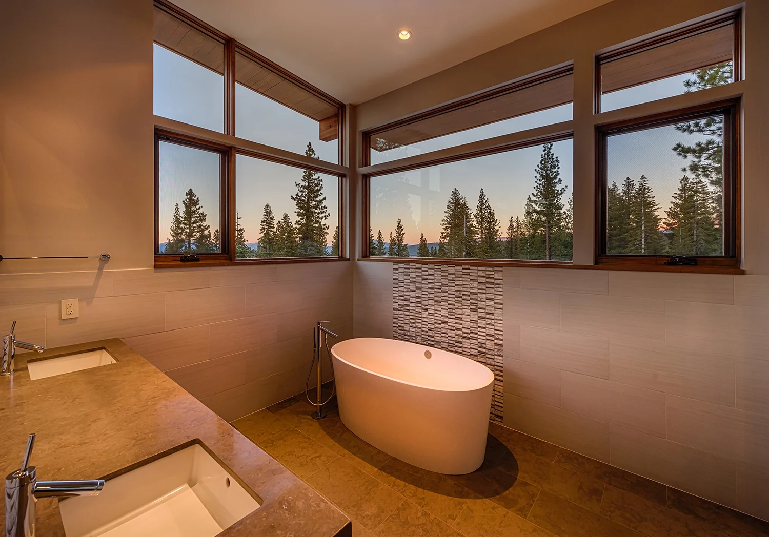 Lot 588_Master Bath_Freestanding Tub_Integrated Sinks.jpg