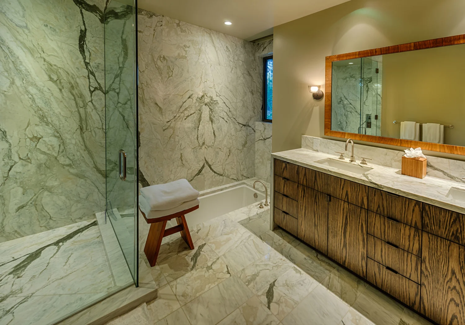 Lot 403_Master Bath_Builtin Floor Tub_Slab Walls.jpg