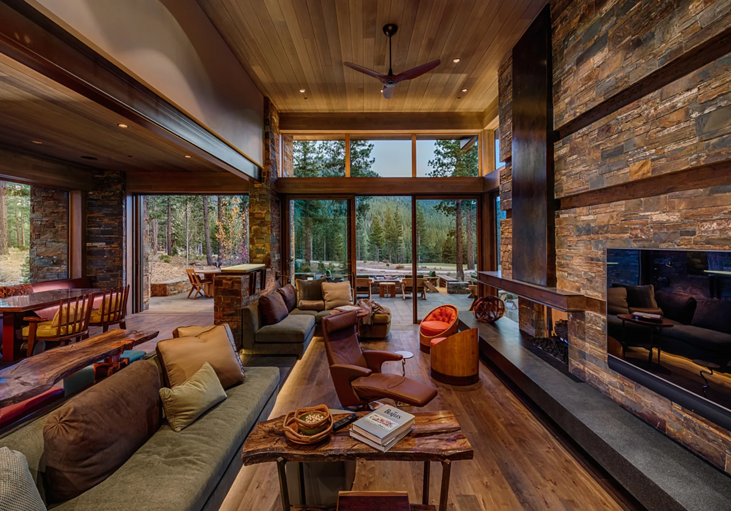 Lot 372_Living Room_Lenght View.jpg