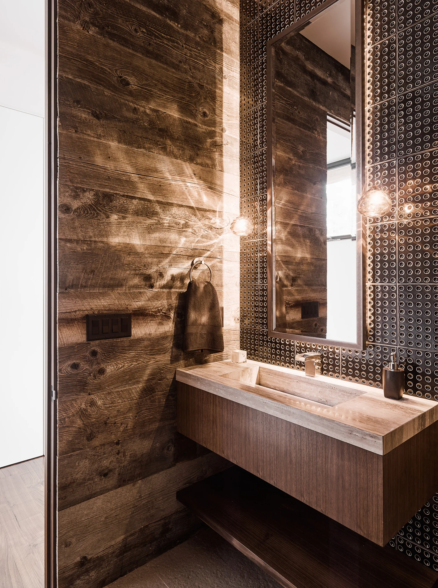 Lot 141_Master Bedroom_Fireplace_Metal Cladding_Wood Ceilings.jpg