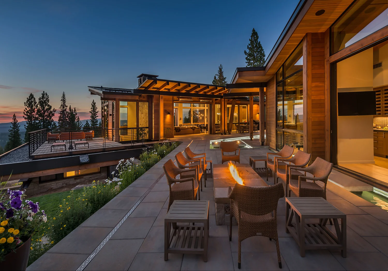 Lot 595_Exterior_Firepit_Weildand Doors_Landscaping_View.jpg