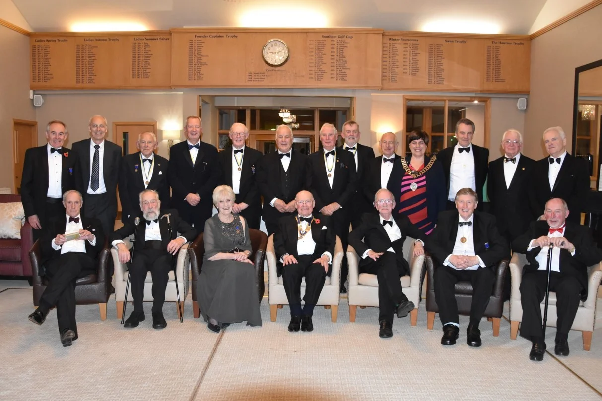 2018-11-09 Presidents Night RKG Group Photo 3.jpg