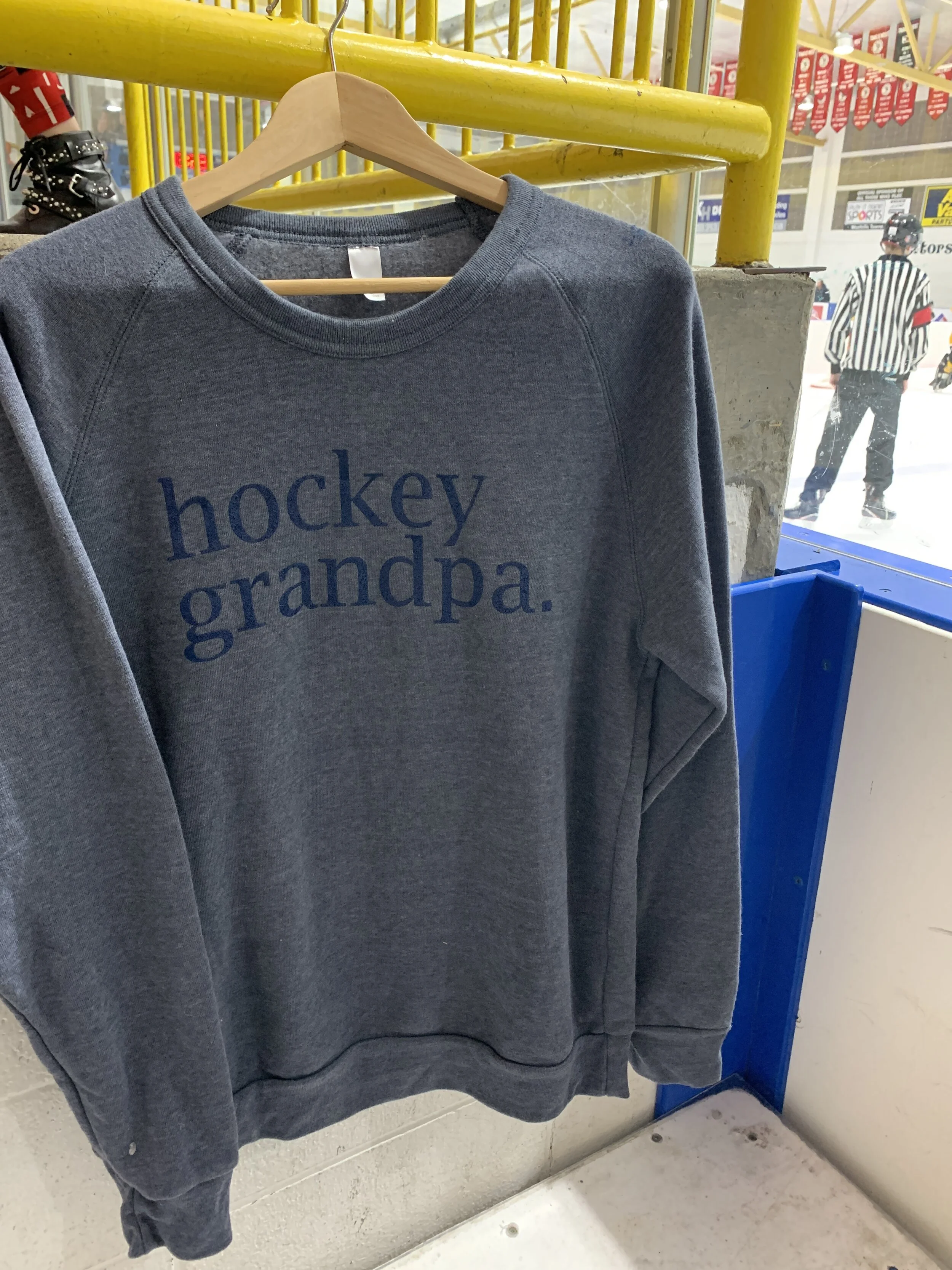 hockey grandpa Crewneck NEW! — f \u0026 h