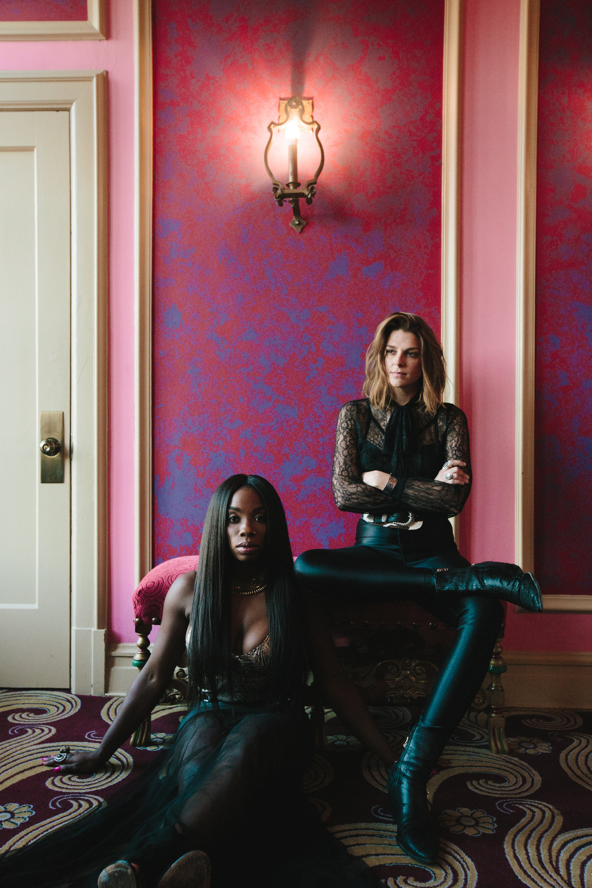 Photo: Mary Caroline Russel ... Stylist: Juli & Jeri