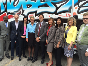 EN - Members of Ontario’s Mental Health and Addictions Leadership Advisory Council join Eric Hoskins , Minister of Health and Long-Term Care, at Queen’s Park in May 2015 for the official ribbon-cutting for Ontario’s first mobile youth drop-in clinic. From left to right: Dr. McKenzie , E. Windeler , C. Quenneville , S. Pigott , the Honourable Dr. Hoskins , Dr. Filion , A. Sarang , Dr. Short, and A. Gallant.