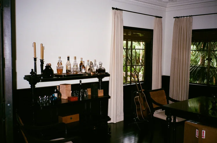 The Marias Aprenda a tocar a cifra de i don't know you (the marias) no cifra club. the marias