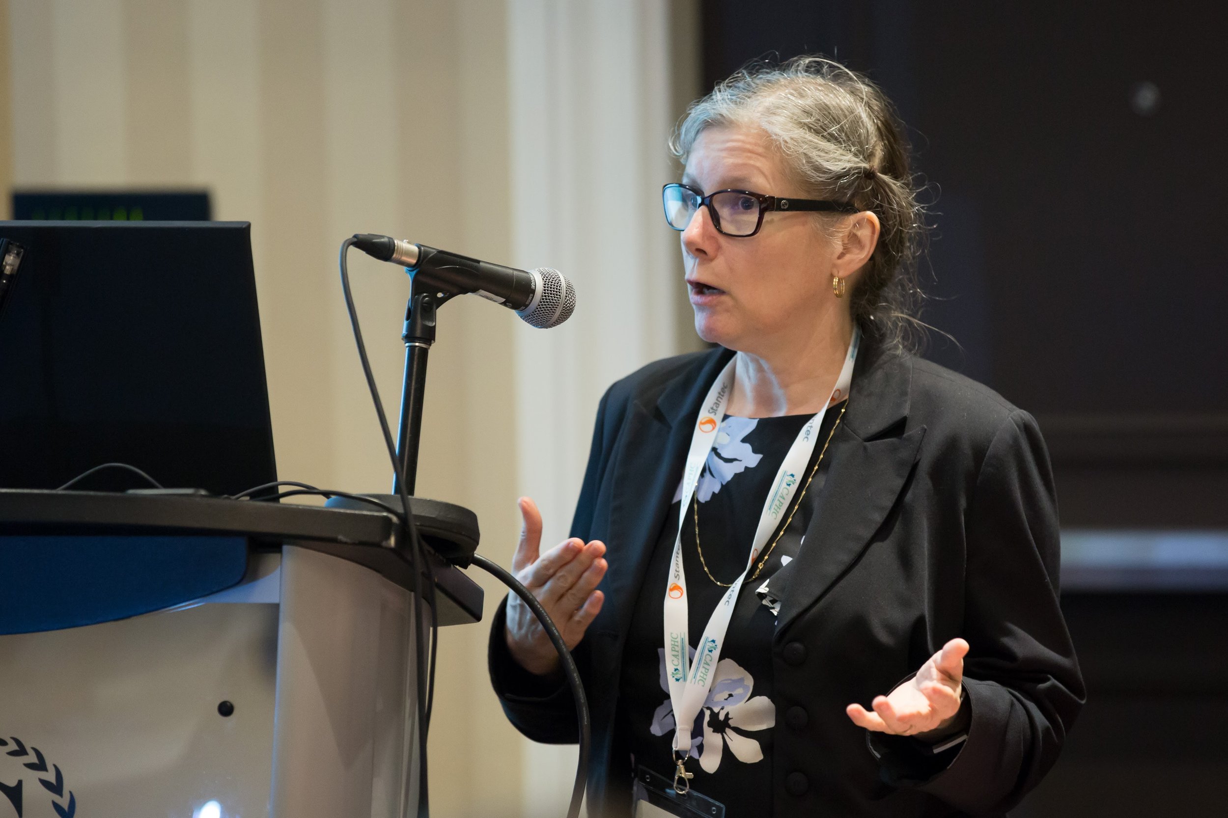 Dr. Christina Vadenboncoeur speaking at the Concurrent Session Medical Assistance in Dying: Exploring Potential Implications for Paediatrics. Photo: Dufour/Egan