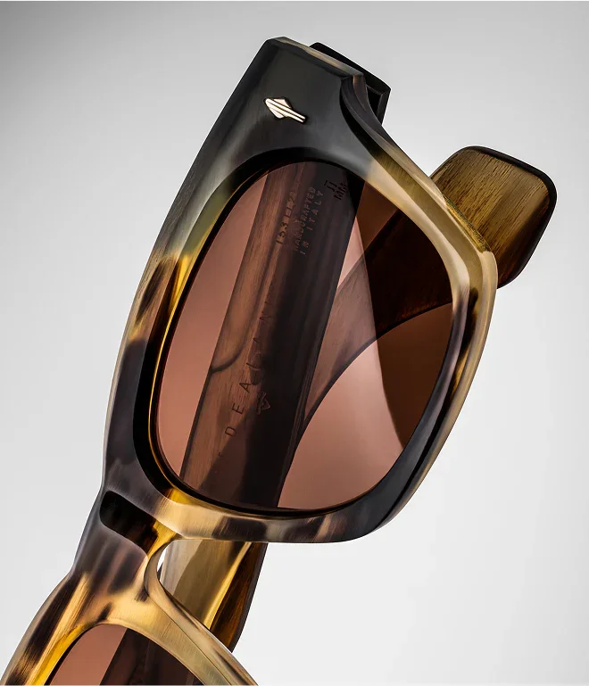 Gazal Eyecare Jacques Marie Mage Buffalo Horn 001.webp
