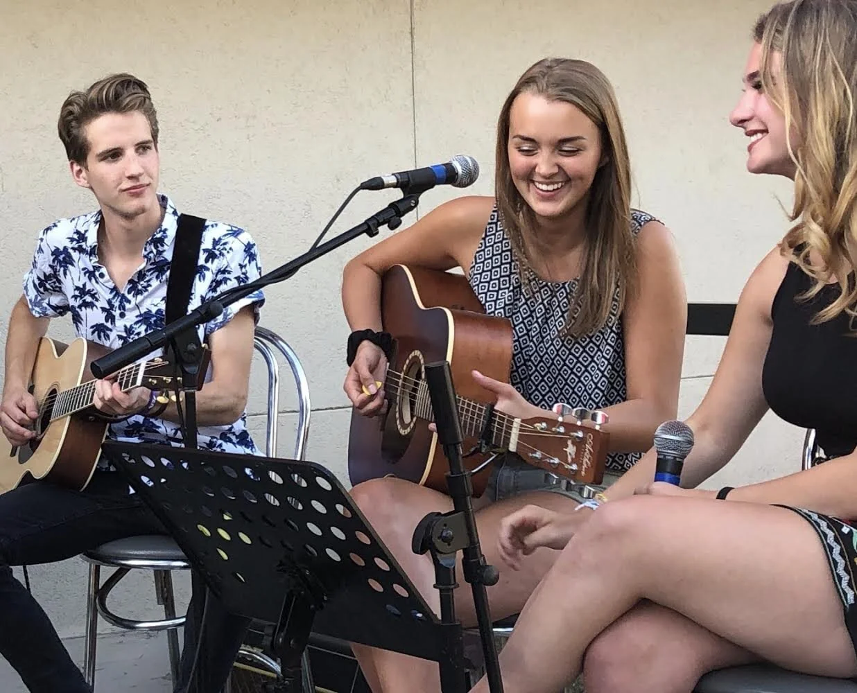 Outdoor Live Music: The Locals