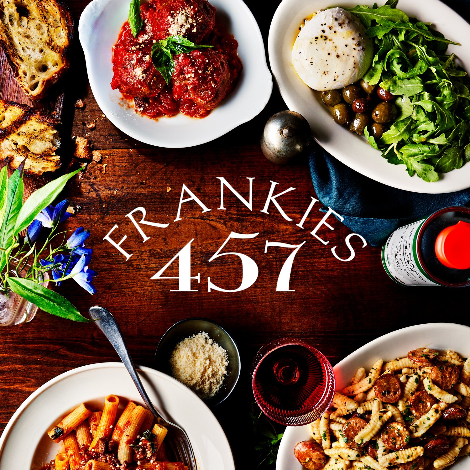 211117_Frankies_Tablescapes_073_Social.jpg