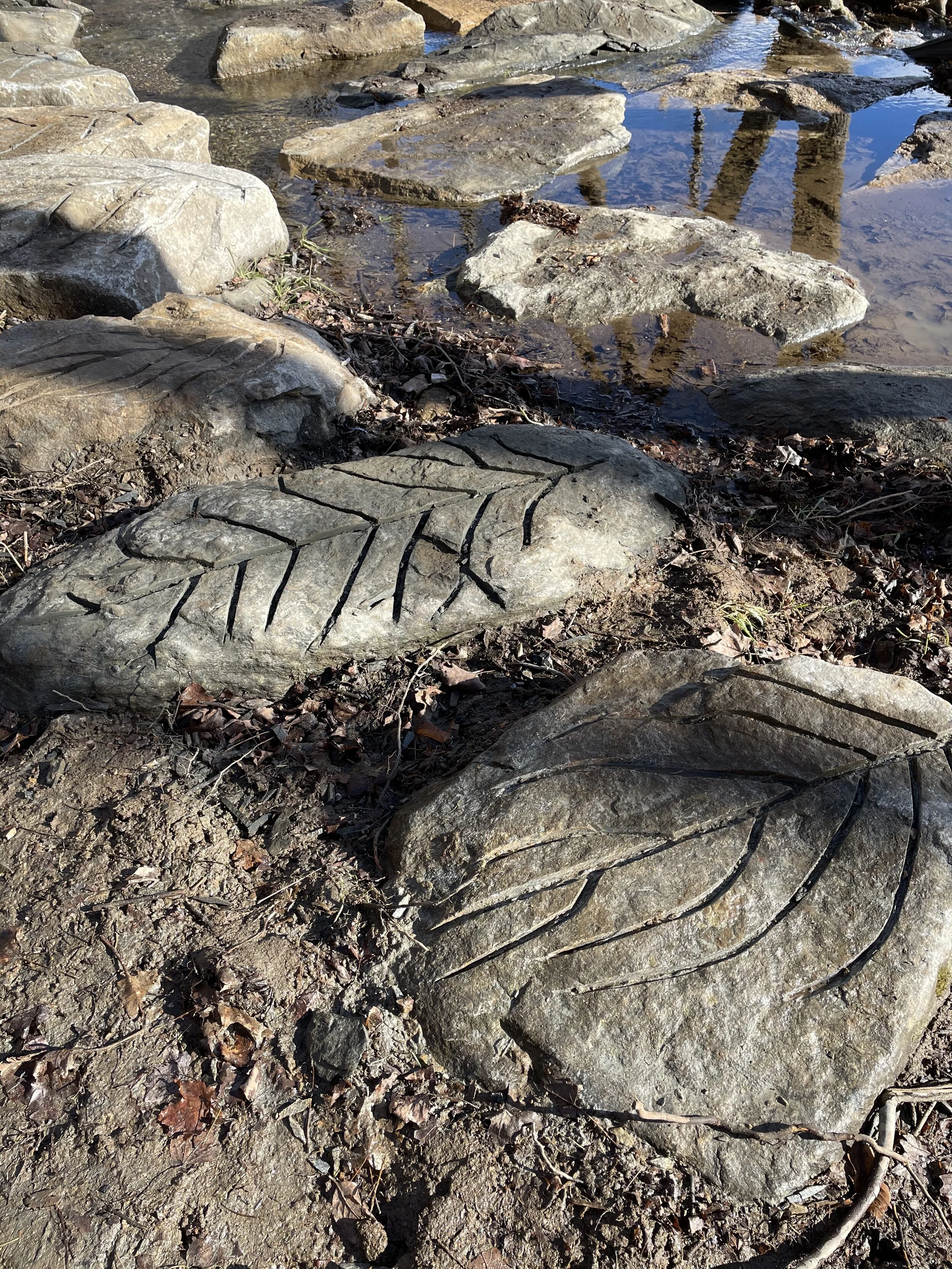 Tina Hsiao | 蕭婷文 Stone Leaf Bridge 石葉橋, 2020