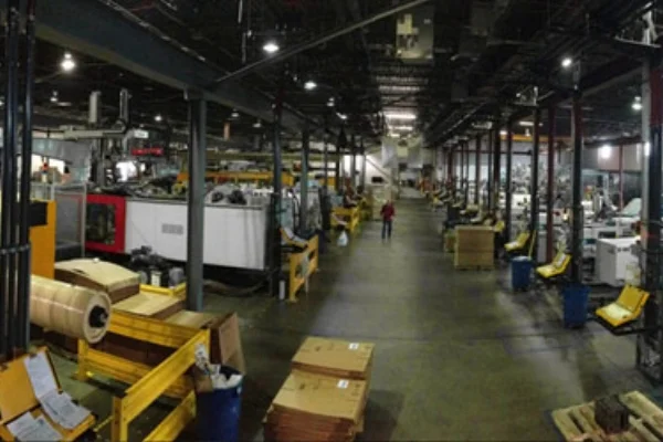 Plastics Business Magazine: An American-Made Story at Intertech Plastics