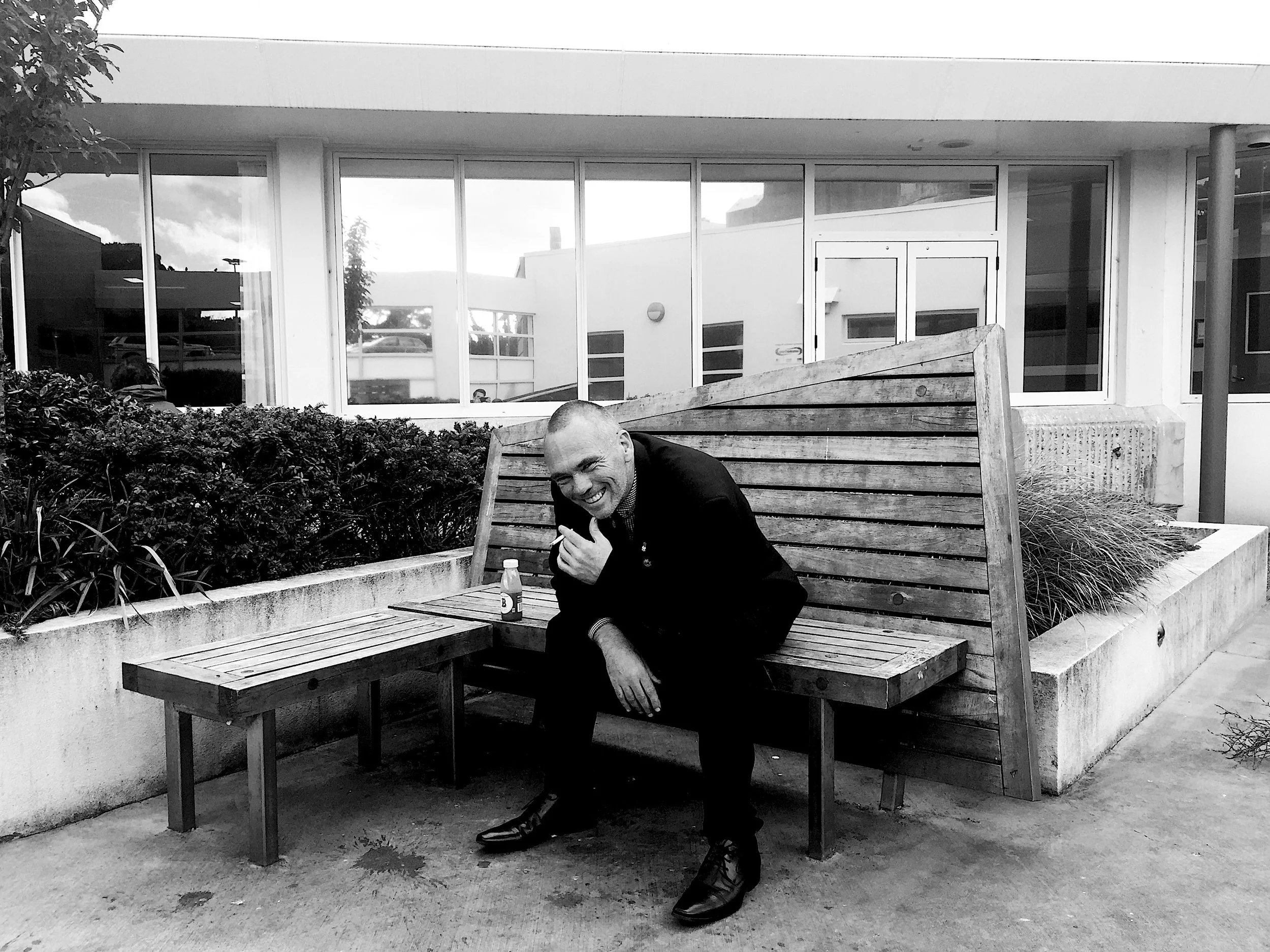 Paul on smoko at   Te Whare o Matairang  i