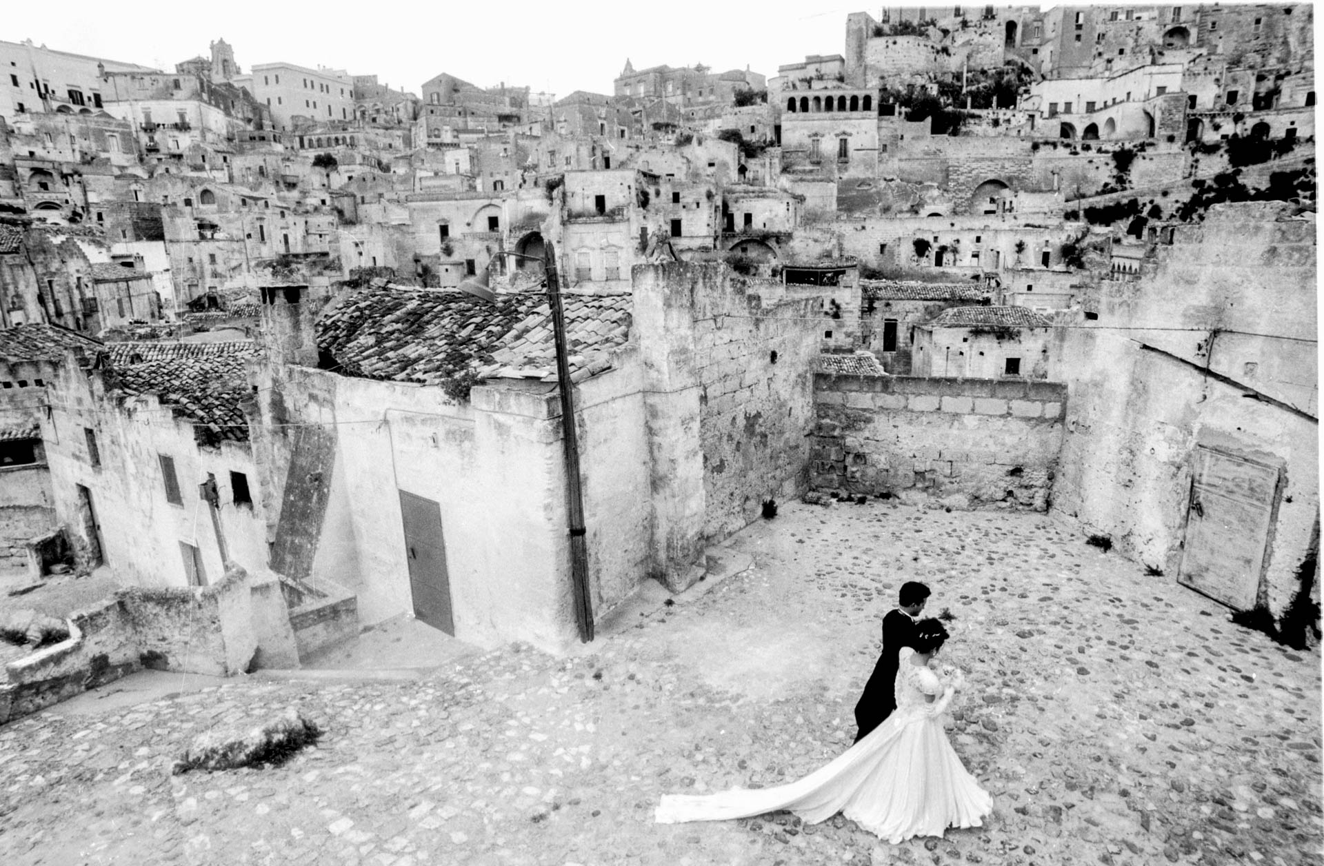  Matera, Italy - 19 October 1991 Immediately after the wedding, it is a local tradition to walk alone along the town streets.&nbsp; 