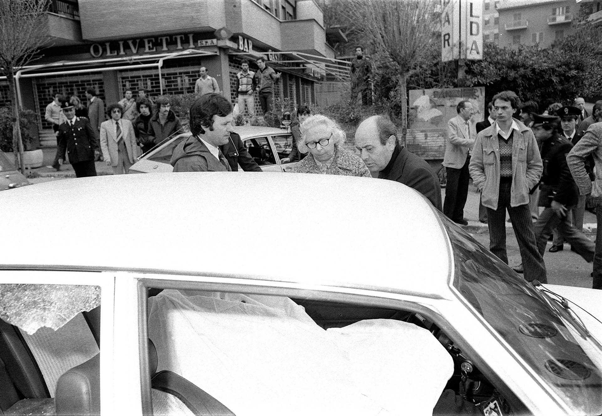  Rome, Italy - 16 March 1978 The day Aldo Moro was kidnapped: the escort men killed by Red Brigades.&nbsp; 