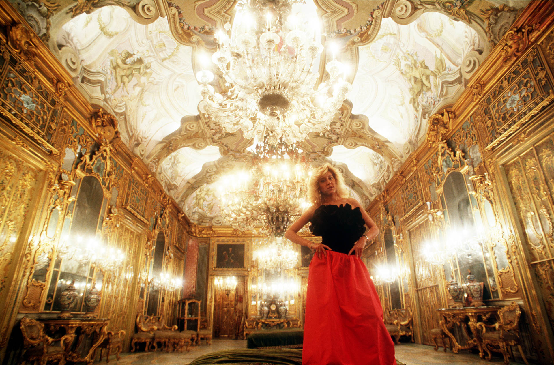  Palermo, Italy - 11 December 1987 
Stefanella Vanni Calvello di S. Vincenzo portrayed in the family's residence, Palazzo Gangi, in Palermo where Luchino Visconti filmed the scene of the ball of "Il Gattopardo".

© GIANNI GIANSANTI 