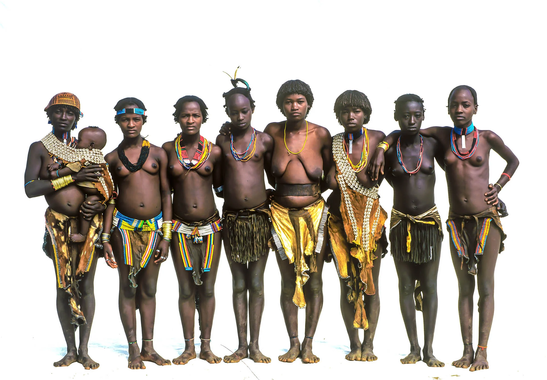 Omo Valley, Ethiopia - June 2003
African Beauty: portrait of people of Banna tribe from in the Omo Valley.
© GIANNI GIANSANTI