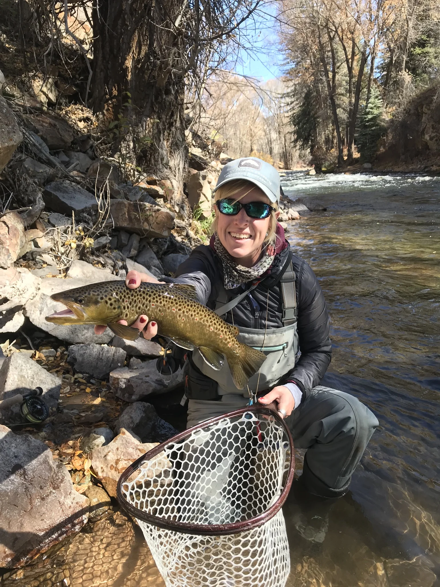 Flinn Pomeroy A Maryland native, Flinn grew up fishing with her father in the rivers, lakes and bays near and far from her east coast home. She hung her shingle in Massachusetts, Nashville and New York before settling down in Aspen, Colorado in 2016. Now, a Fly Fishing Guide in the Roaring Fork Valley, every day is a new opportunity to share her passion for fly fishing and the outdoors with others who travel to fish this Gold Water from all over the world. With a background in caring for children with special needs and a honed passion for adventuring the outdoors, she’s looking forward to settling into her role as lead mentor for the Roaring Fork Valley Mayfly Project!