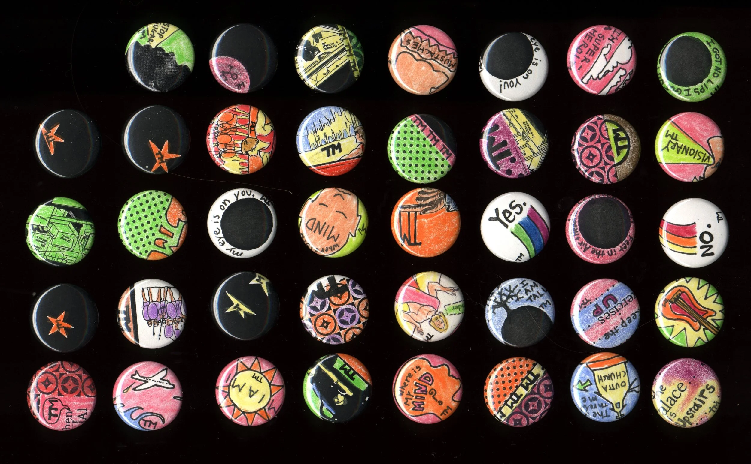 buttons0468.JPG