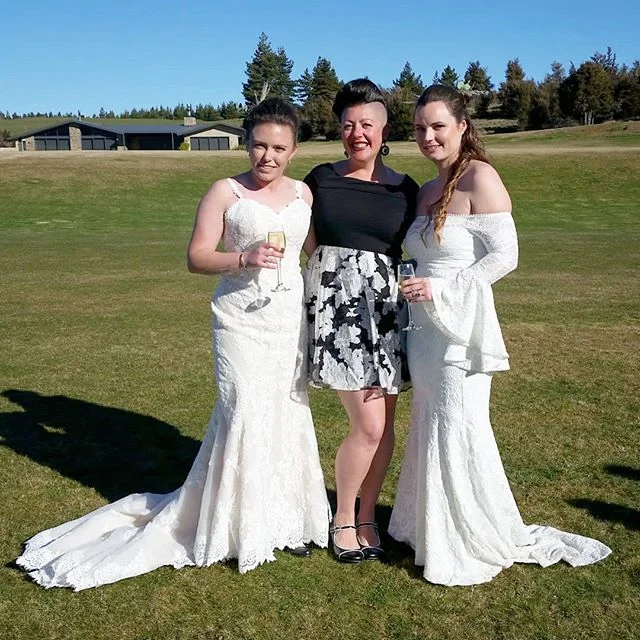 Two of the coolest chicks ever!
*EMMA and JO*
Thanks for letting me be a part of your beautiful love filled day @dublinbayweddings 💜 You guys rock!
.
.
.
.
.
#celebrantemily #wanakawedding #weddingwanaka #wanakaweddings #sayidoinwanaka #wanaka #wanakacelebrant #celebrantwanaka #destinationwedding #weddingdestination #dublinbayweddings #loveislove #lovemyjob