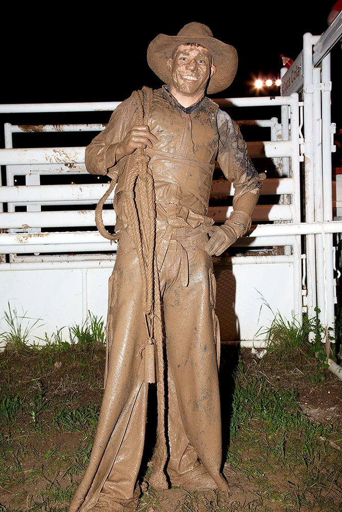 BULLRIDER_1.jpg