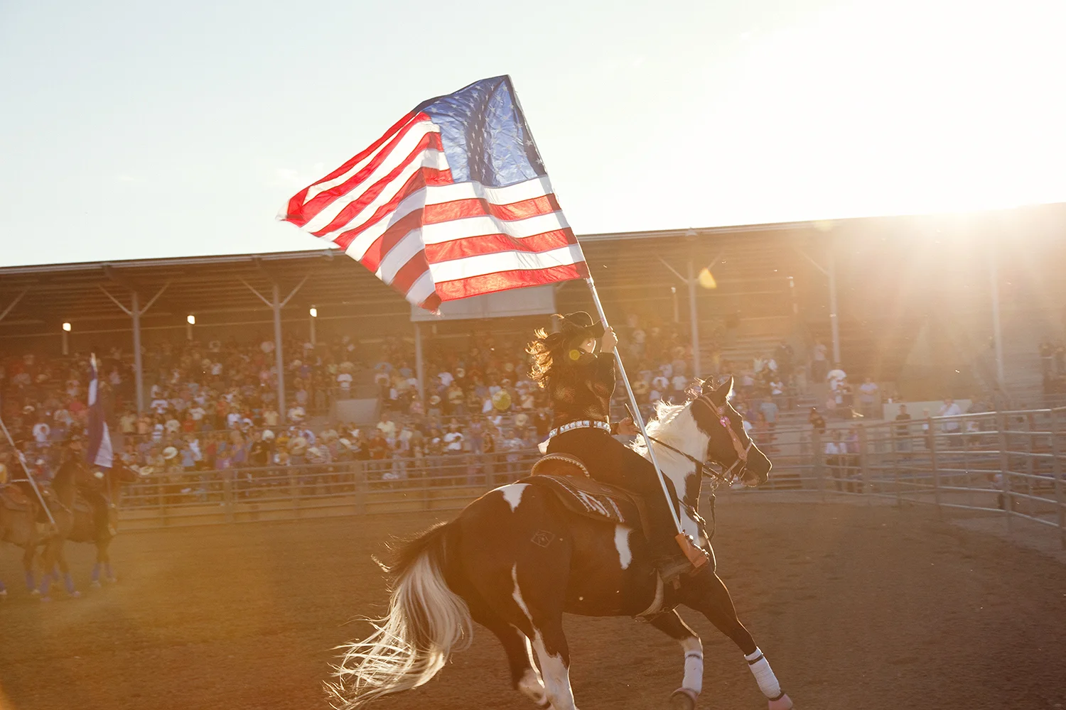BULLRIDER_22.jpg