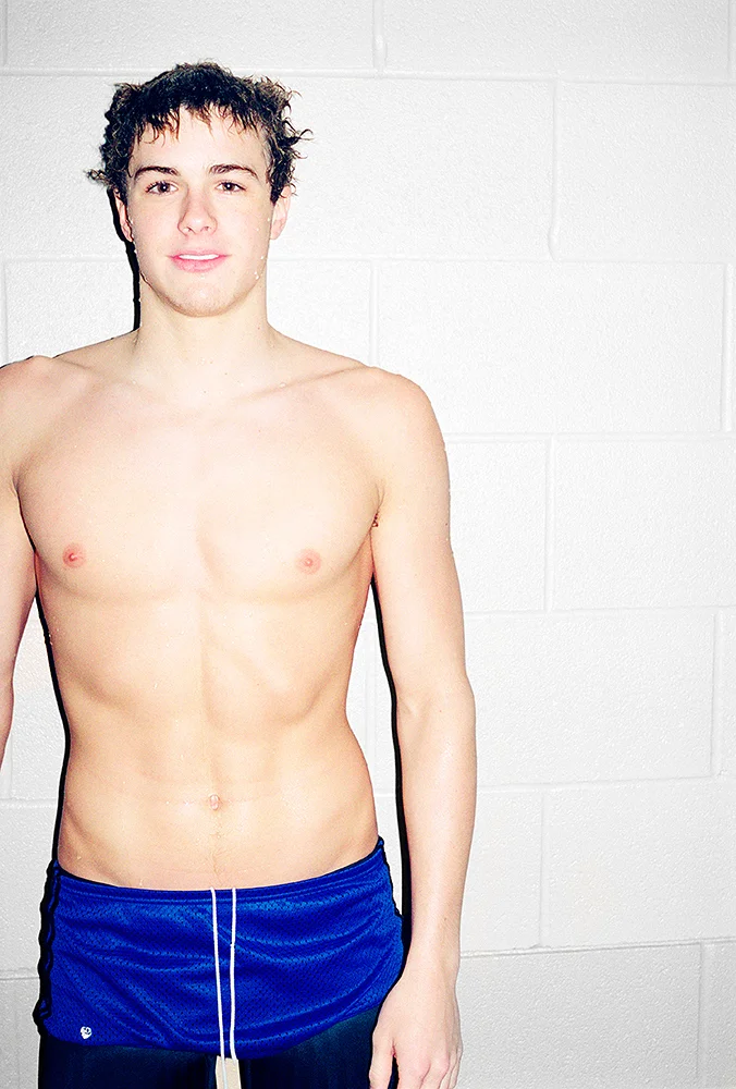 SWIMMERS_12.jpg