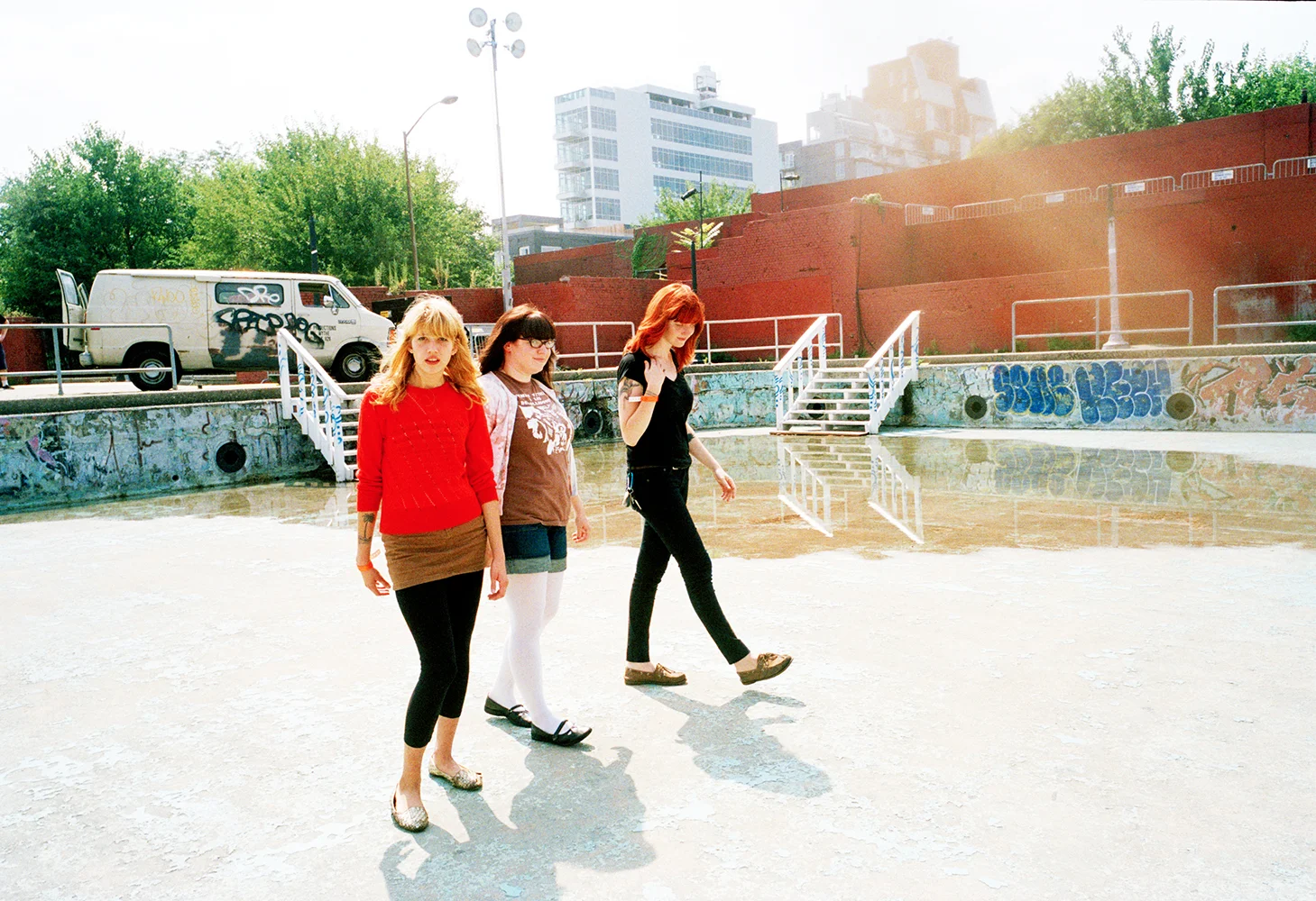 Vivian Girls 1.jpg