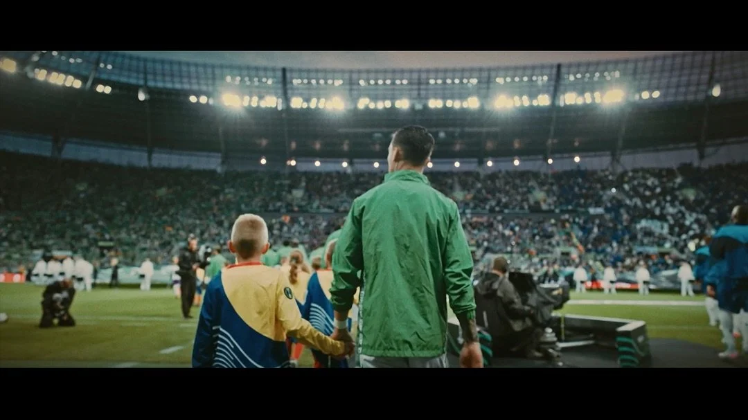 Images from my #fx9 camera from the Official Film of the #uefaconferenceleaguefinal @realbetisbalompie x @chelseafc May 2025 - also made two starring appearances firstly on my knees (of course) and lastly post match shooting the players coming in 🤭?