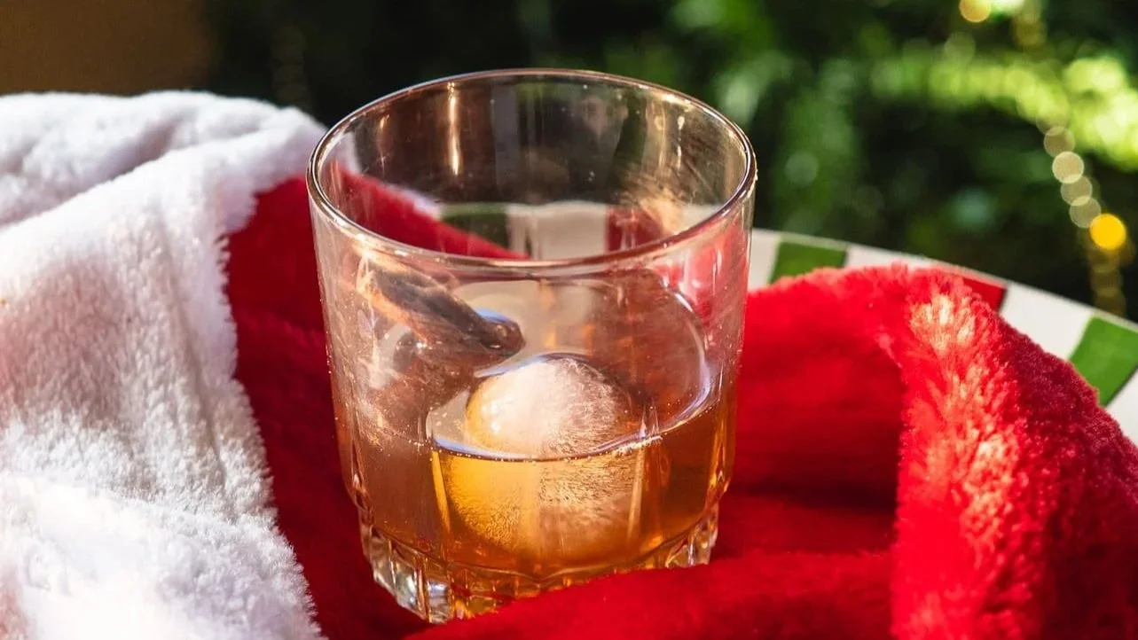 DDHolidays2024-18.jpg