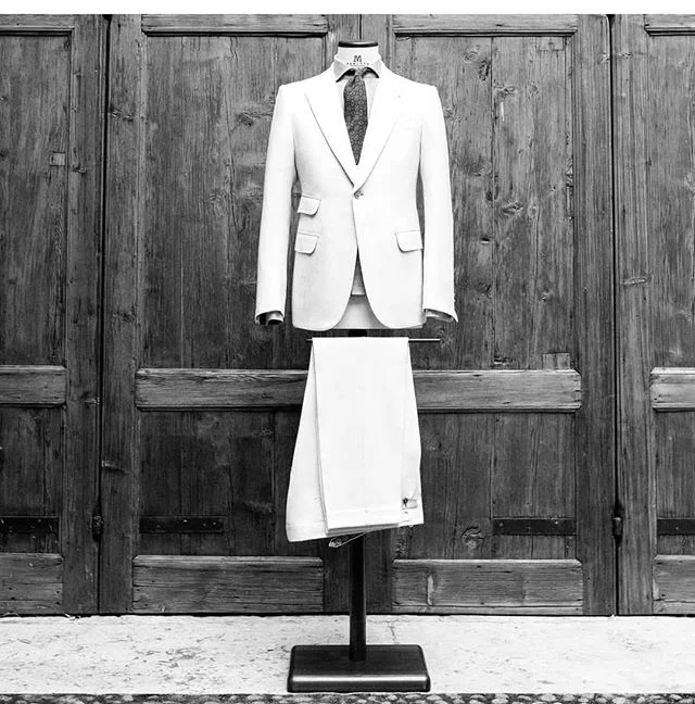 Bespoken for...
.
.
.
.
.
.
#beaprince #beagent #mensfashion #custom #thetailoredmen #menstyle #mensclothing #menwithstyle #menswear #look #style #mensshirt #menhood #nycfashion #nyc #nystylist #me #photooftheday #suit #lookoftheday #fashion #outfit 