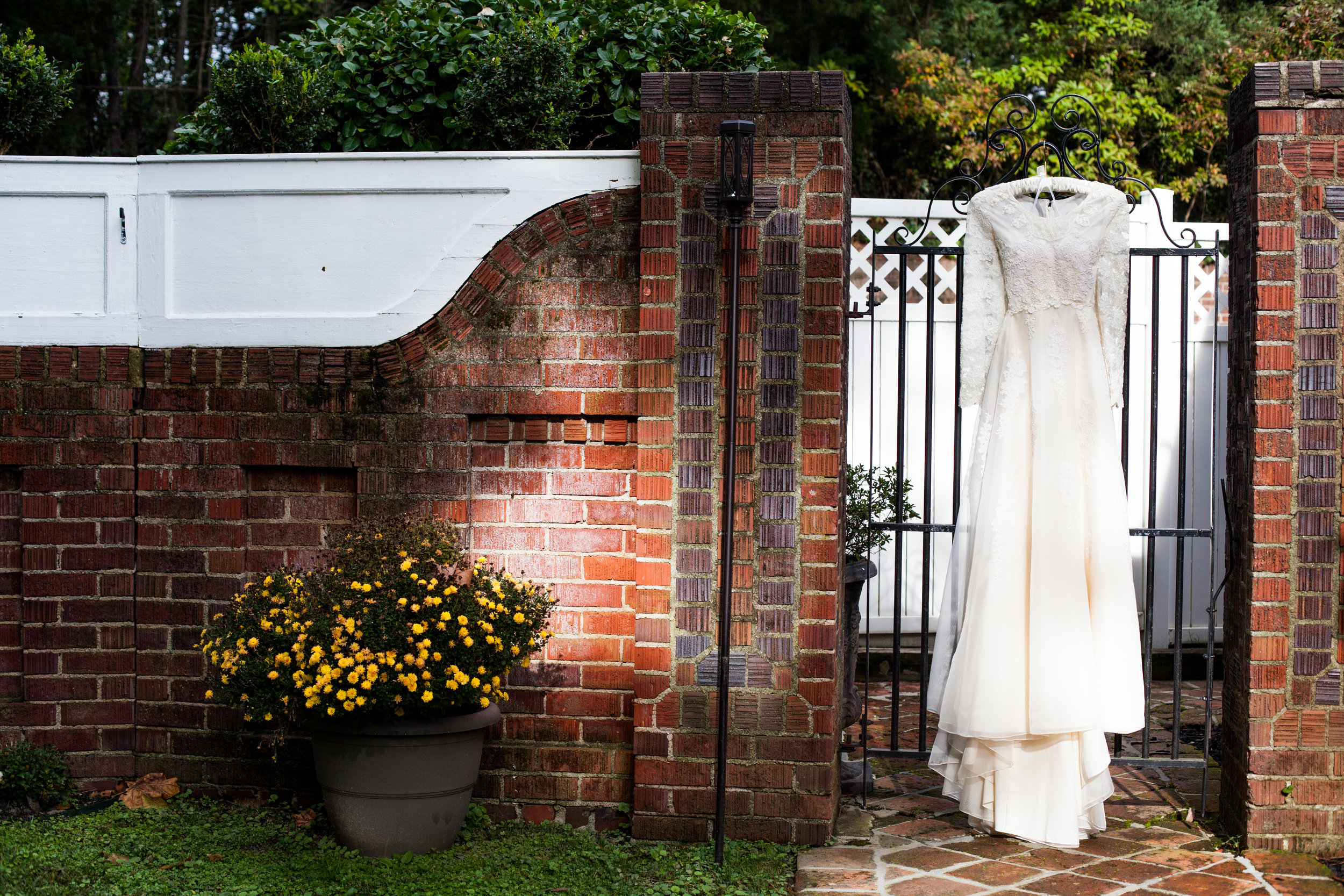 Bride-Dress-Mankin-Mansion.jpg