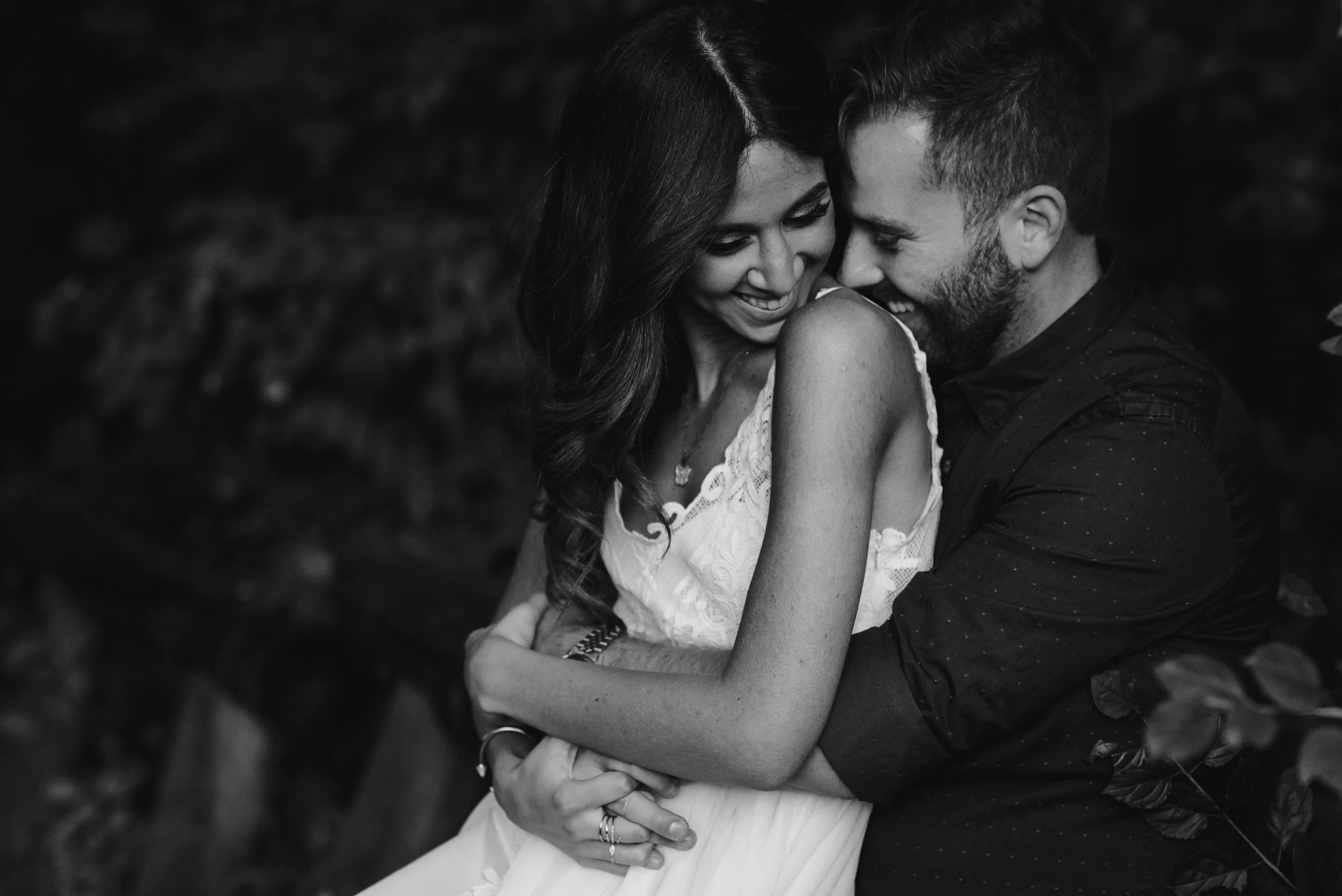 stephanie + joel's engagement session at parc nature bois-de-liesse, montreal