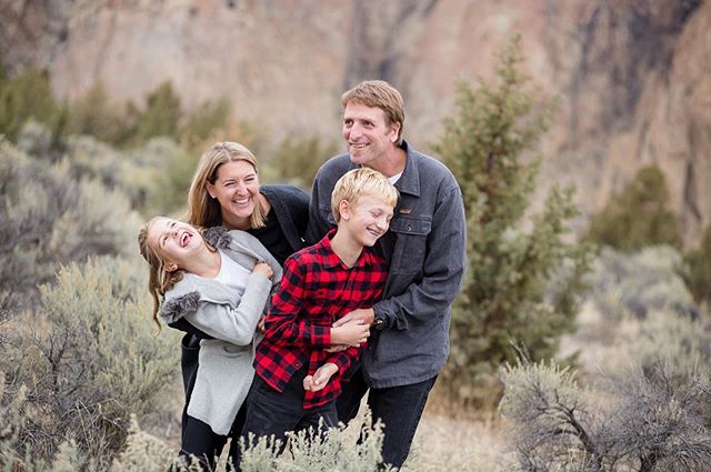 #familyphotography #smithrockstatepark #bendoregonphotographer