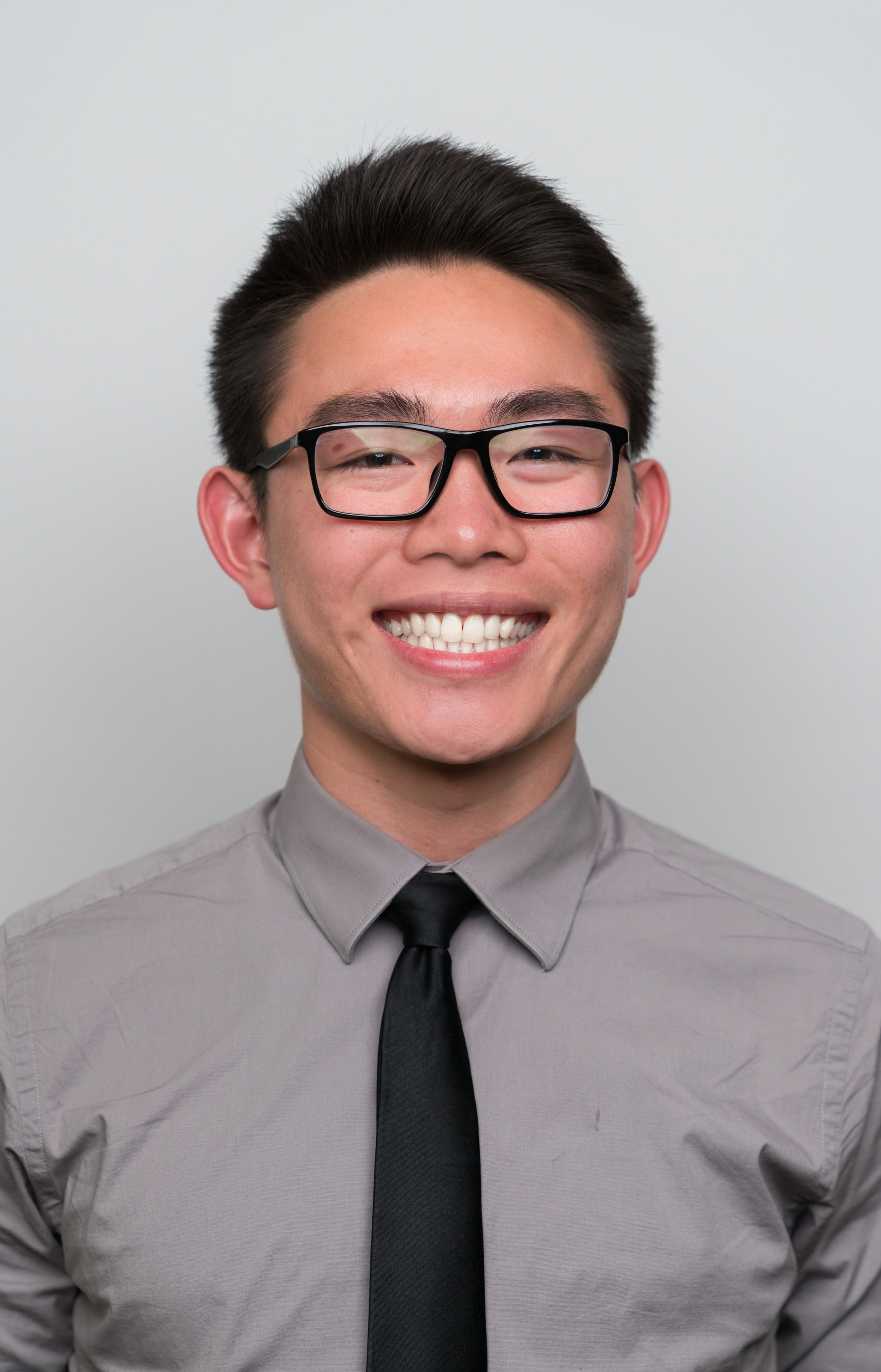 Bryan Heng Major: Biological Sciences & Chinese Career Goal: Pediatrician