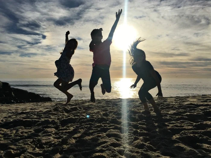 beach jumping.jpg