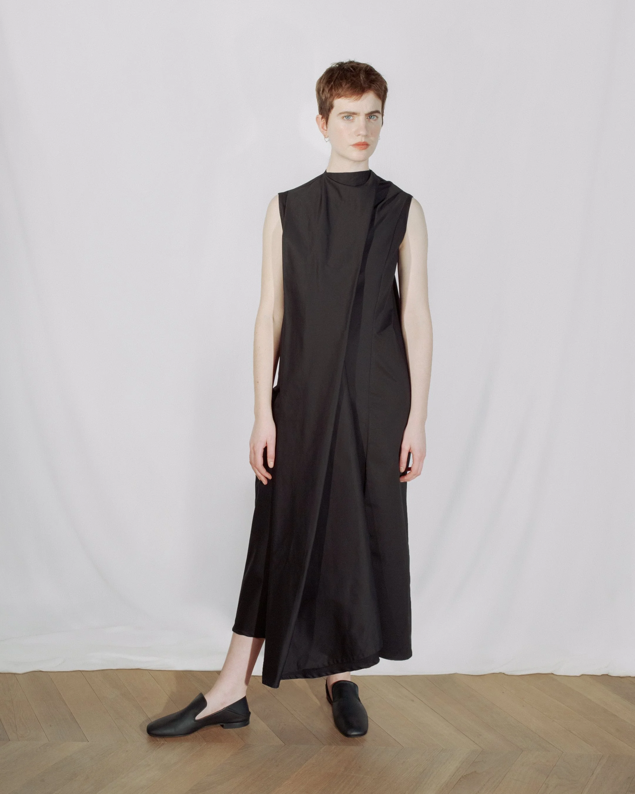 10.SCULPTURE DRESS_01.jpg