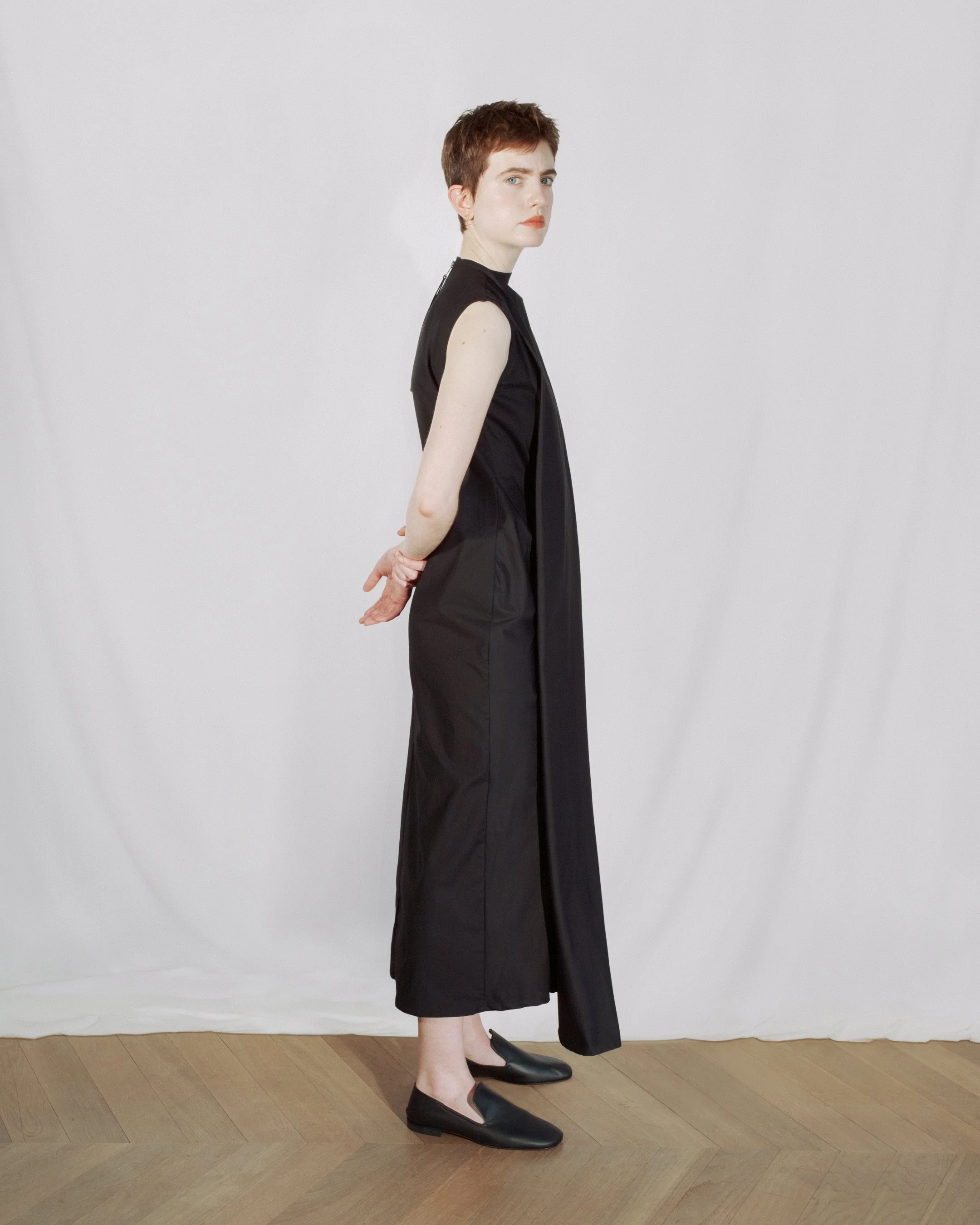 10.SCULPTURE DRESS_03.jpg