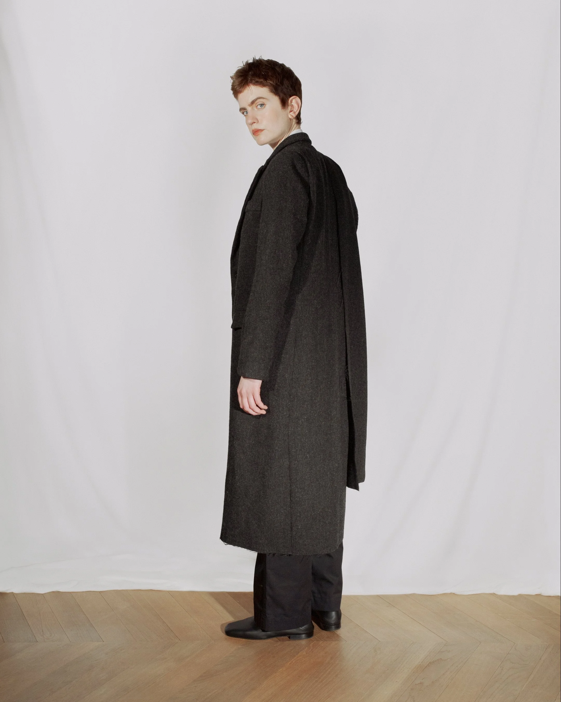 16.SCARF COAT_04.jpg